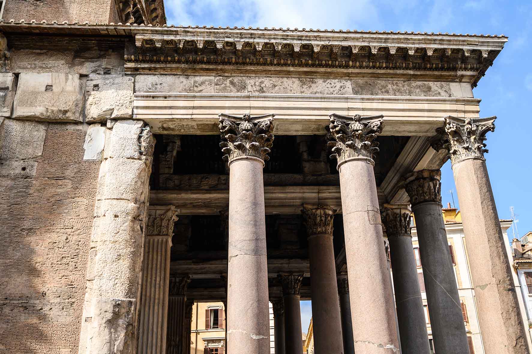 Pantheon with Smart Audioguide from Naples, Florence and Rome