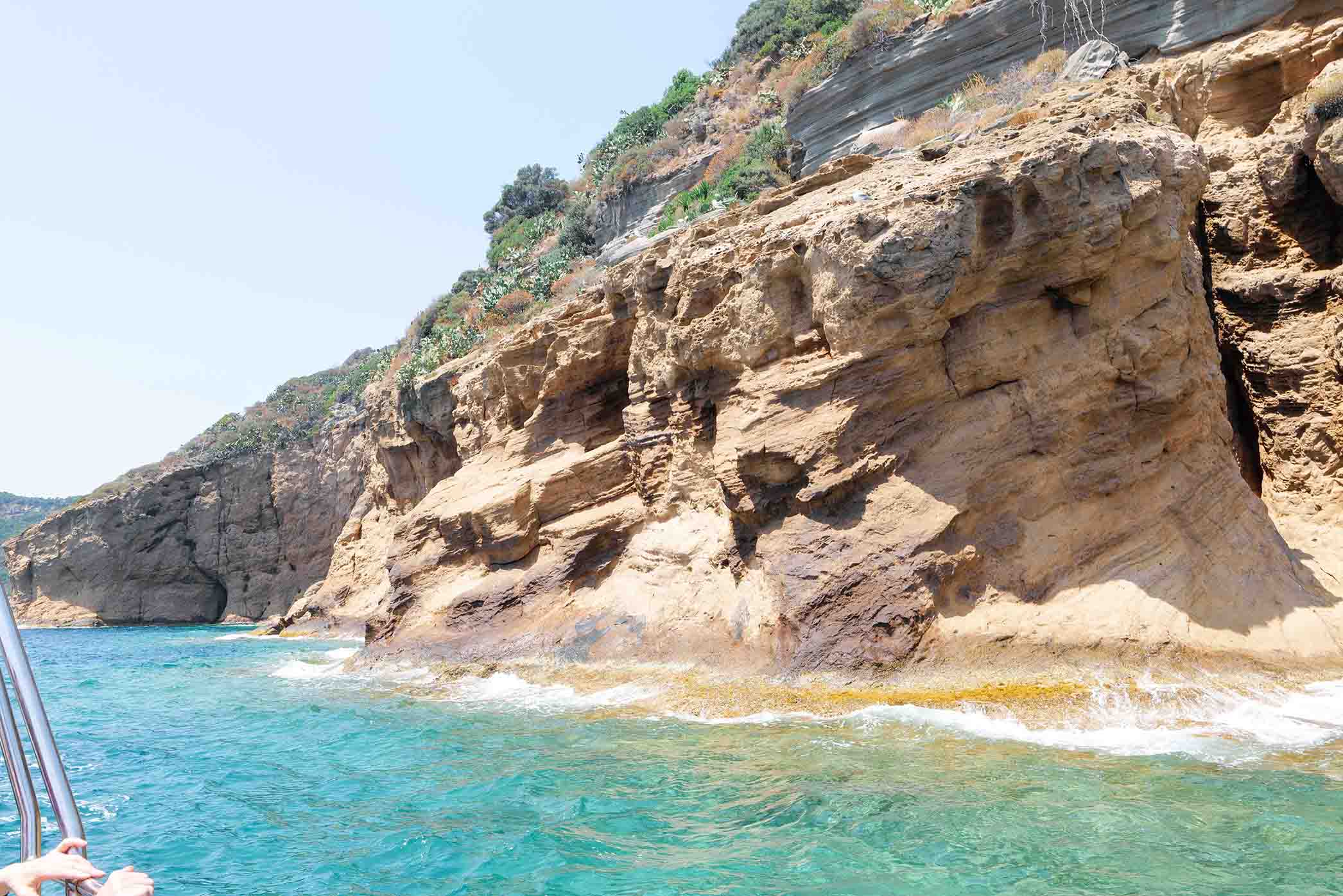 Procida Island Transfer with Boat Tour from Naples