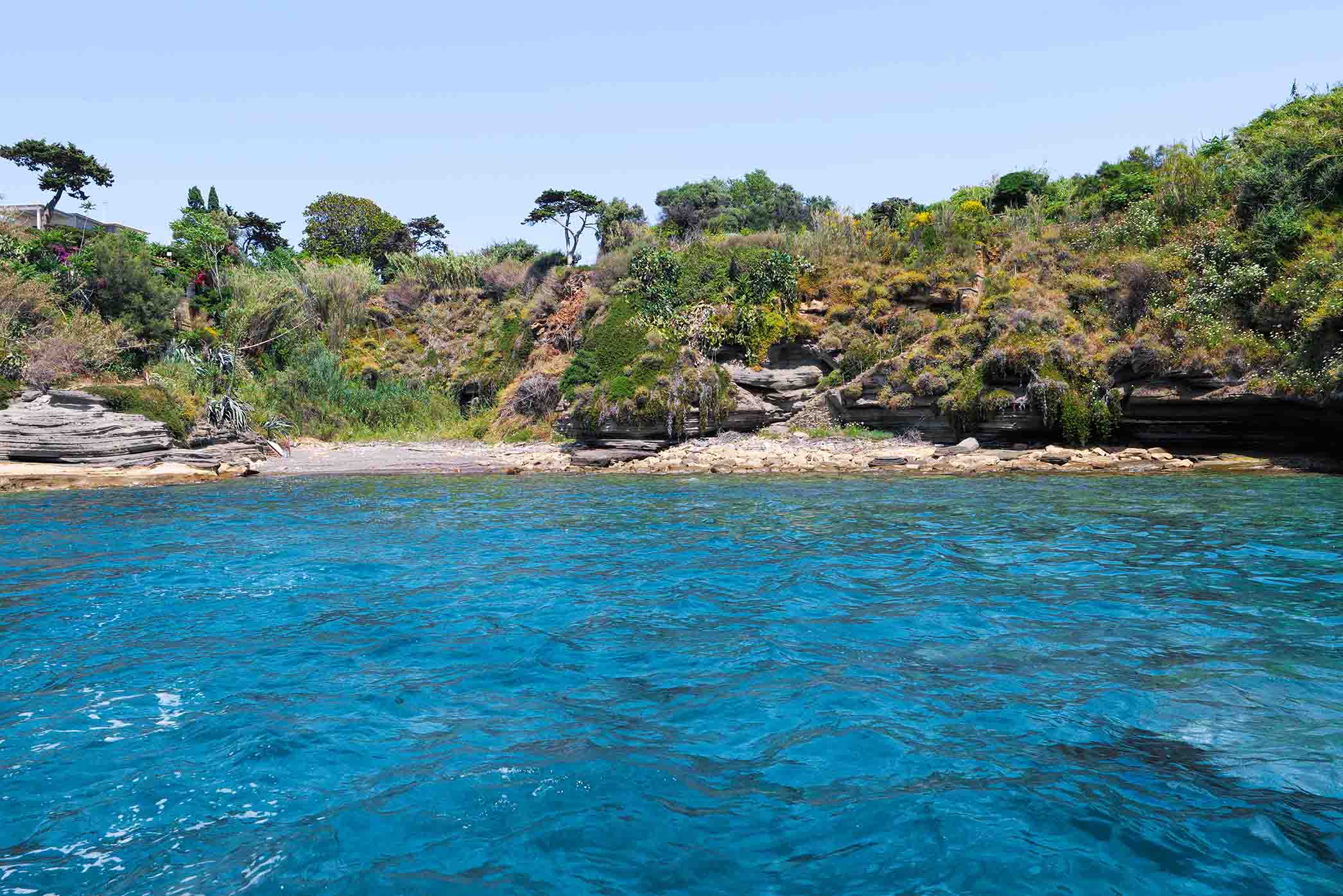 Procida Island Transfer with Boat Tour from Naples