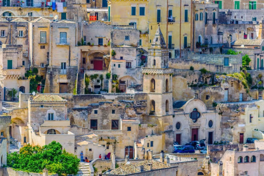 Discover Matera from Bari: Bus Transfer with Digital Guide