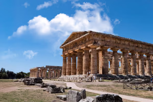 Paestum: Skip-line Ticket and Train from Naples or Salerno
