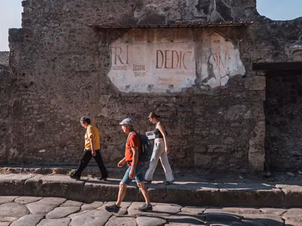 Pompeii: Skip-the-Line Entry Ticket with App Audio Guide