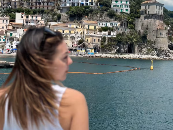 Salerno: Amalfi Coast Cruise with Lunch, Aperitif, and Swimming