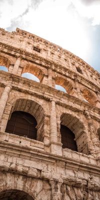 wonderful-and-big-colosseum-in-rome-in-italy-2025-03-24-02-08-15-utc